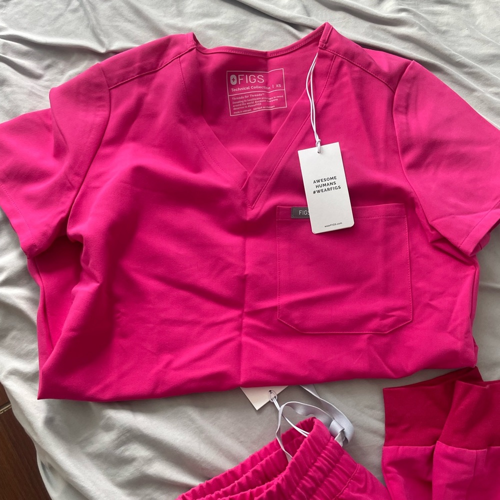 Figs Catarina one pocket top